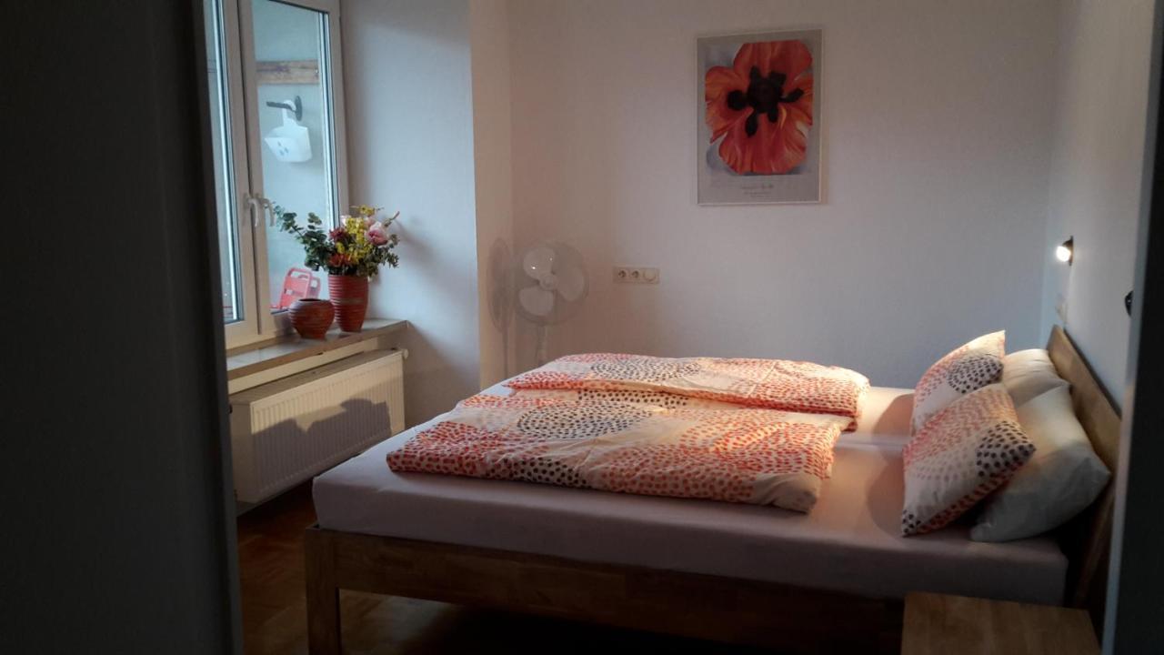 Ferienwohnung Hagelstein باد ميرغنثيم المظهر الخارجي الصورة